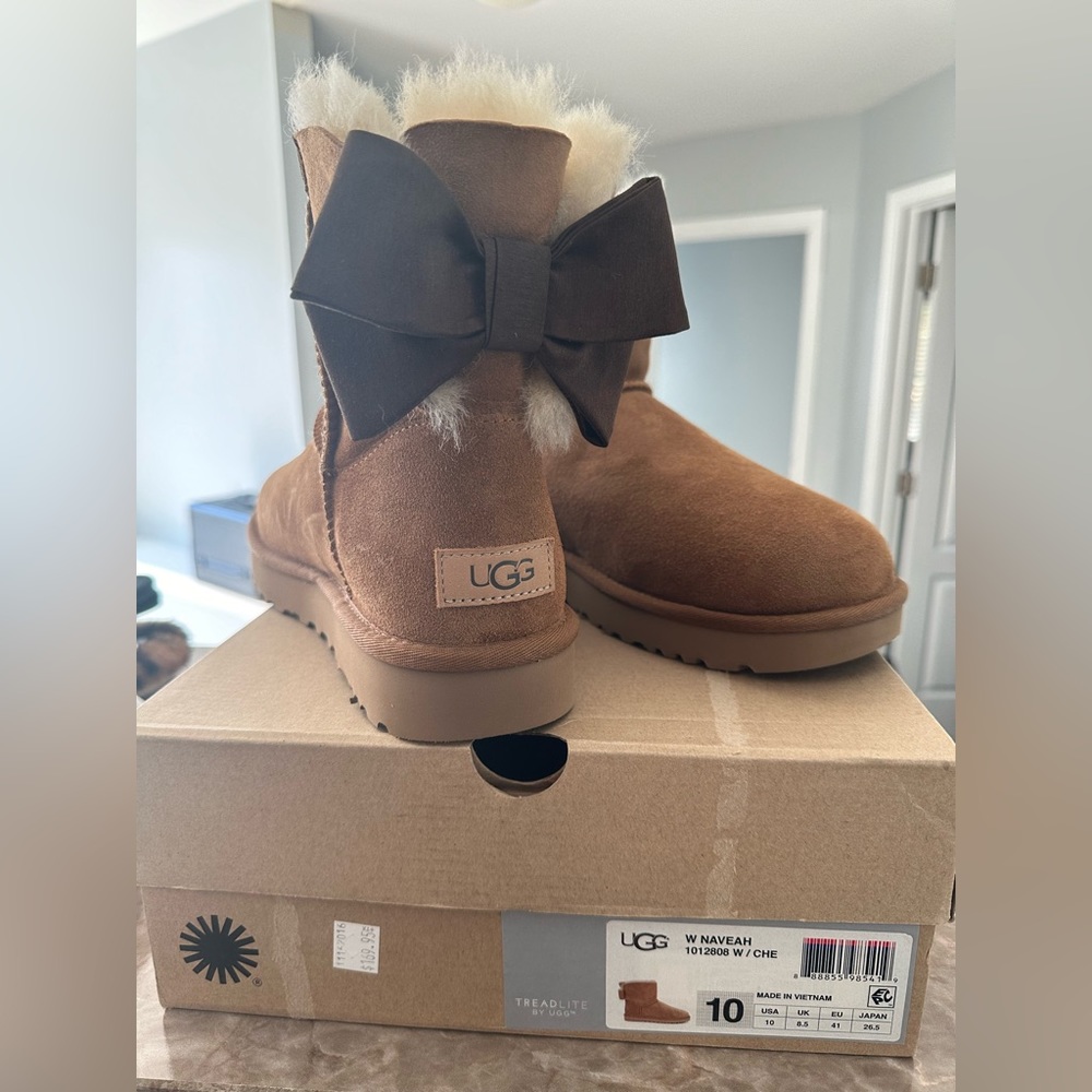 Ugg boots with bow, camel color, size 10